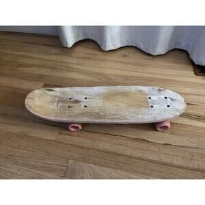 AVIGO Skateboard 24" long x 7" wide - Pink Wheels RARE